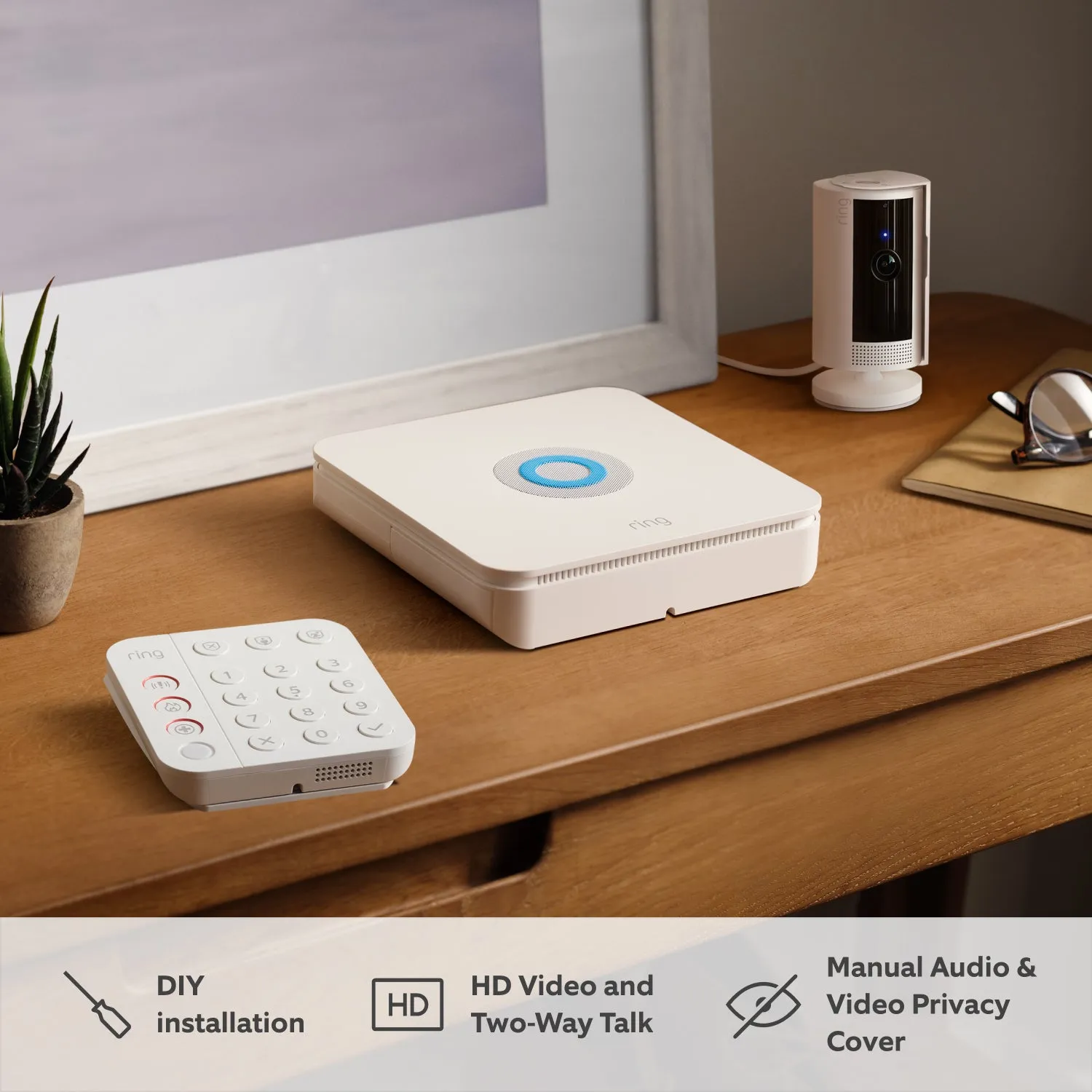 Alarm, Indoor Camera 2nd Gen   Battery Video Doorbell Pack - L