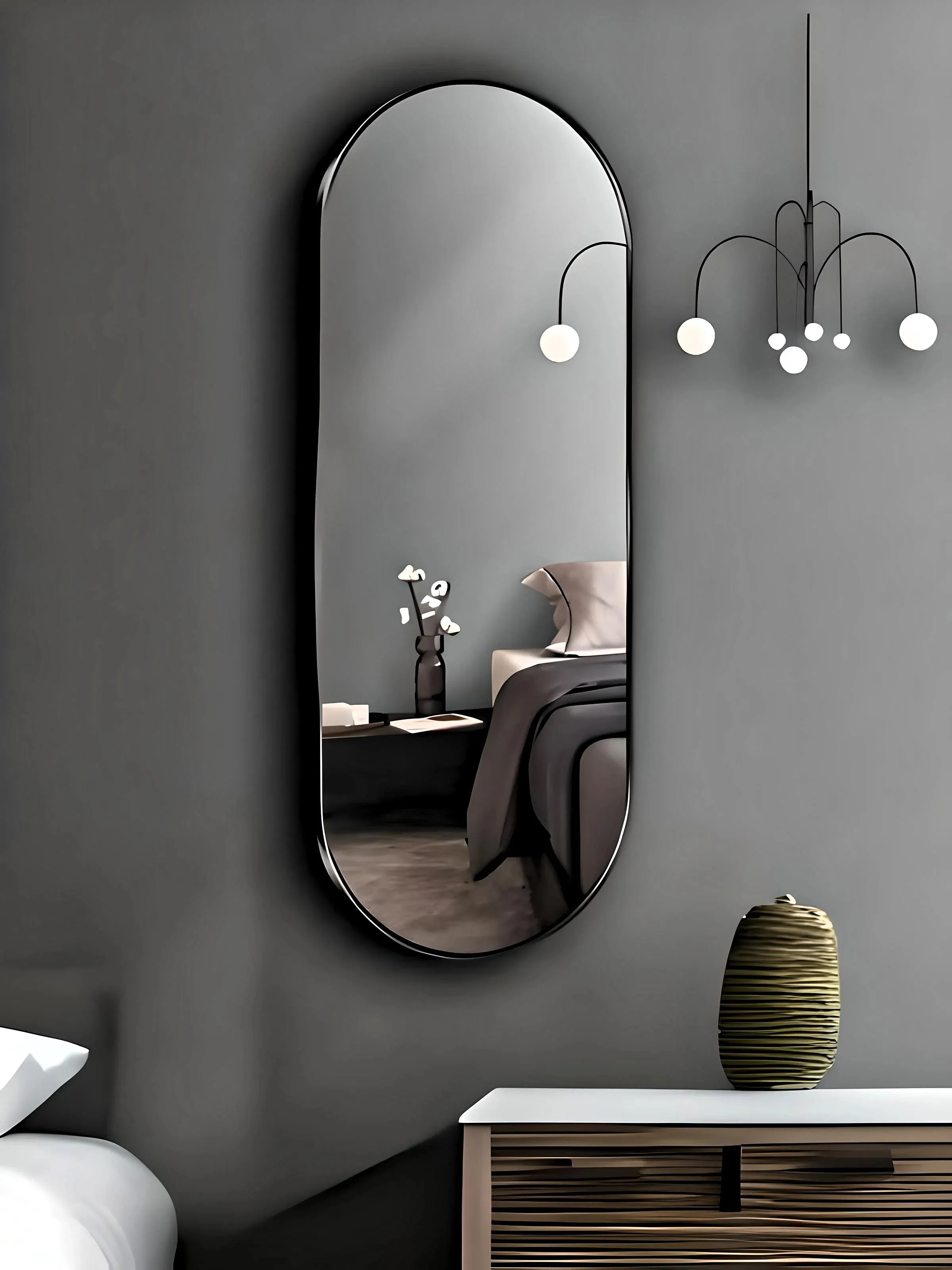 Blacky Bloom Capsule Metal Mirror