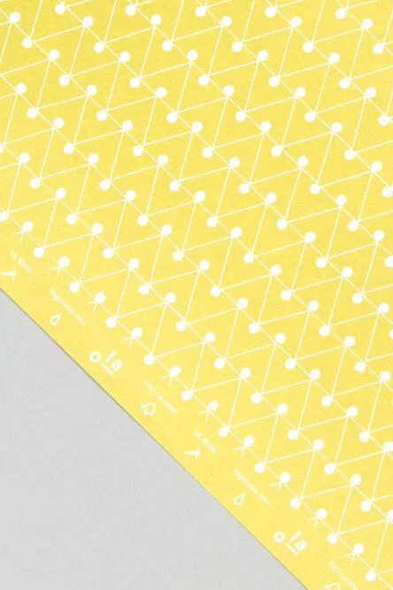 Ola Dash Leaf Green Gift Wrap